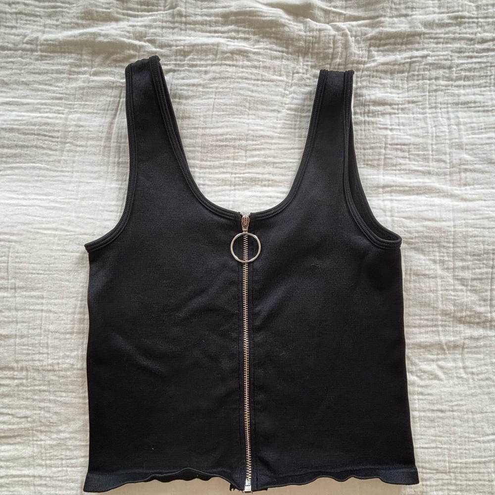Black Zipper Front Women's Tank Top